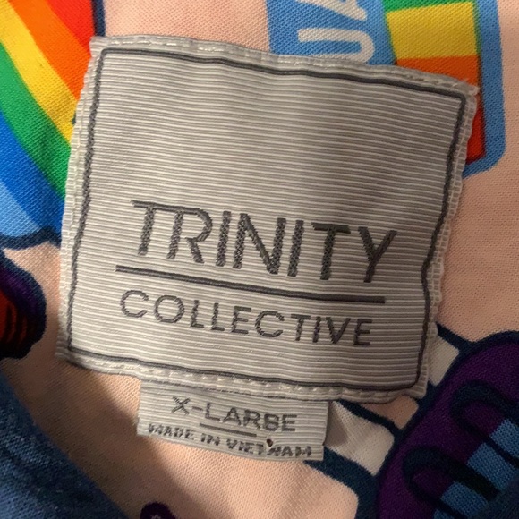 XL Trinity Collective Pride Button down short sleeve shirt - Picture 2 of 4